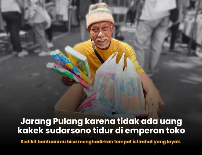 Foto campaign Penjual Tisu, Kakek Sudarsono Tidur di Emperan Toko
