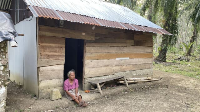 Lansia Ini Terancam Menjadi Gelandangan